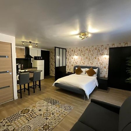 Ks Paris Studio Appart Near Station Gare Du Nord And Gare De L Est Bagian luar foto