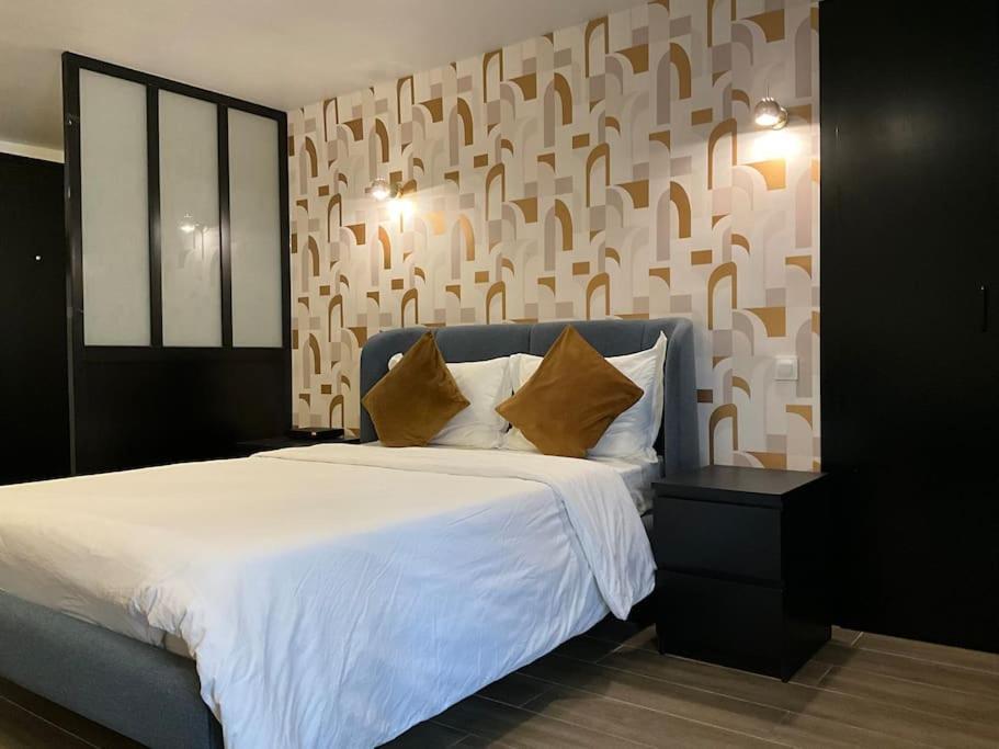 Ks Paris Studio Appart Near Station Gare Du Nord And Gare De L Est Bagian luar foto